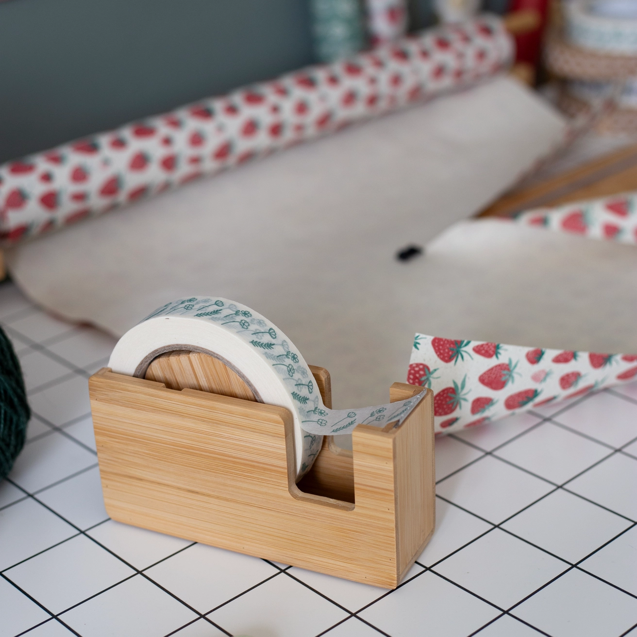 Bamboo Tape Dispenser for 24mm tape - Image 3